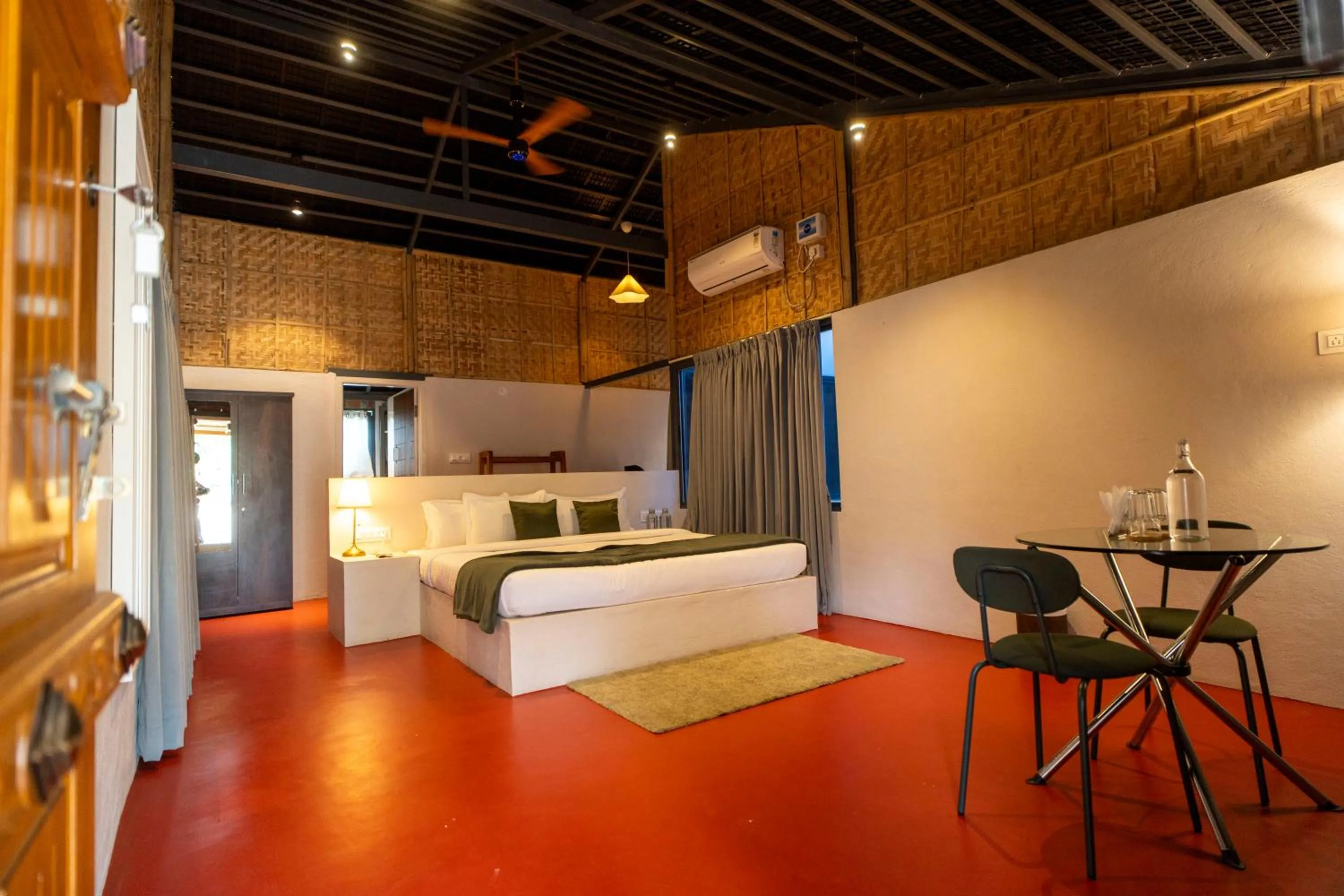 Photo of the whole room, Bed in Habba Dates Villa Near Chikkaballapur