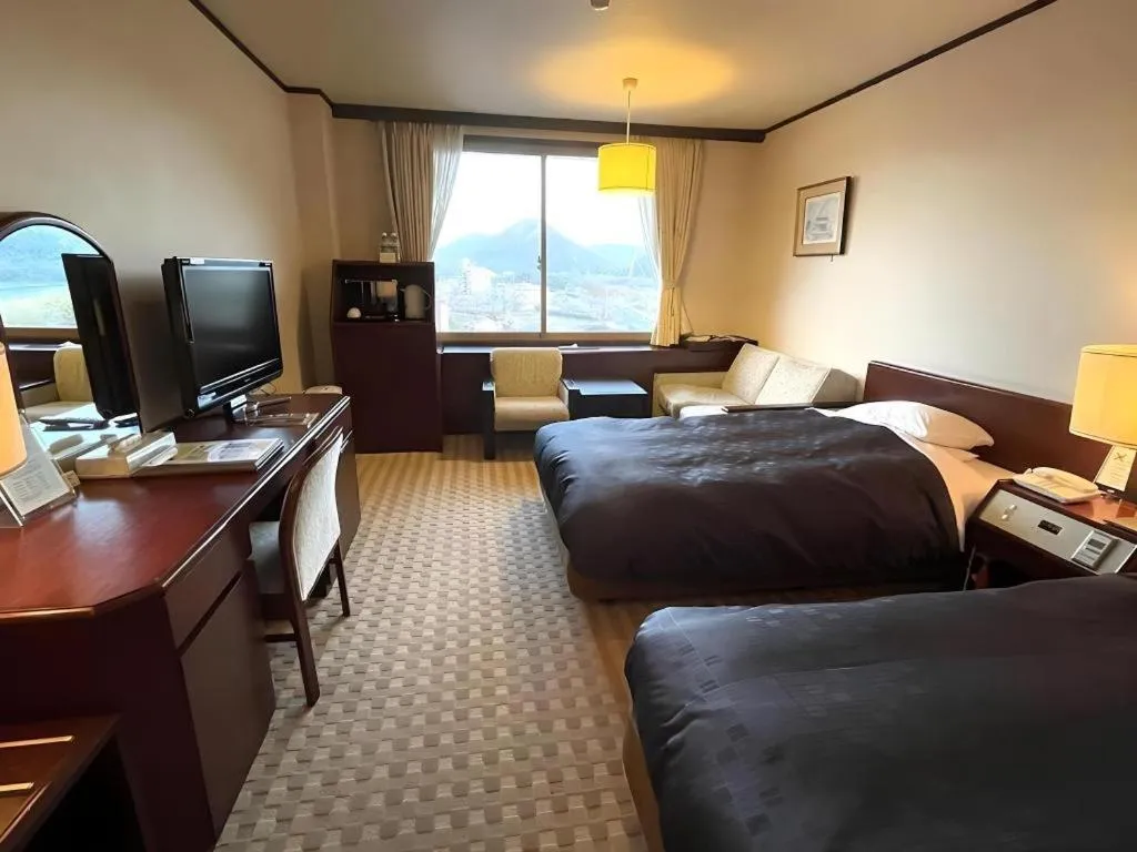 Bed in Gifu Grand Hotel