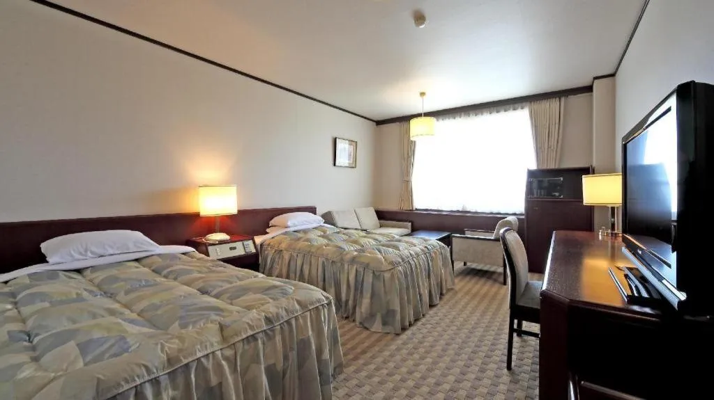Bed in Gifu Grand Hotel