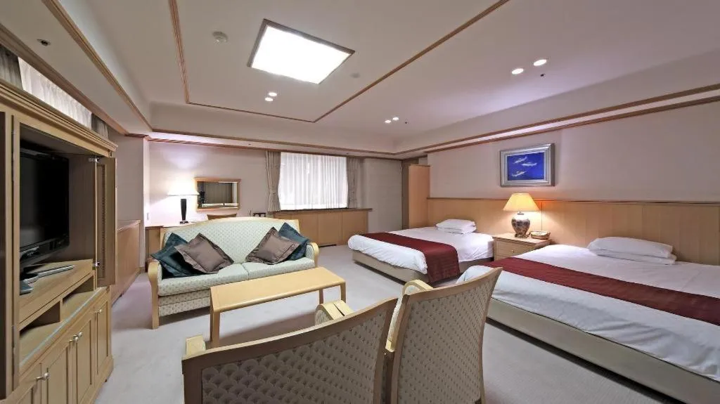 Bed in Gifu Grand Hotel