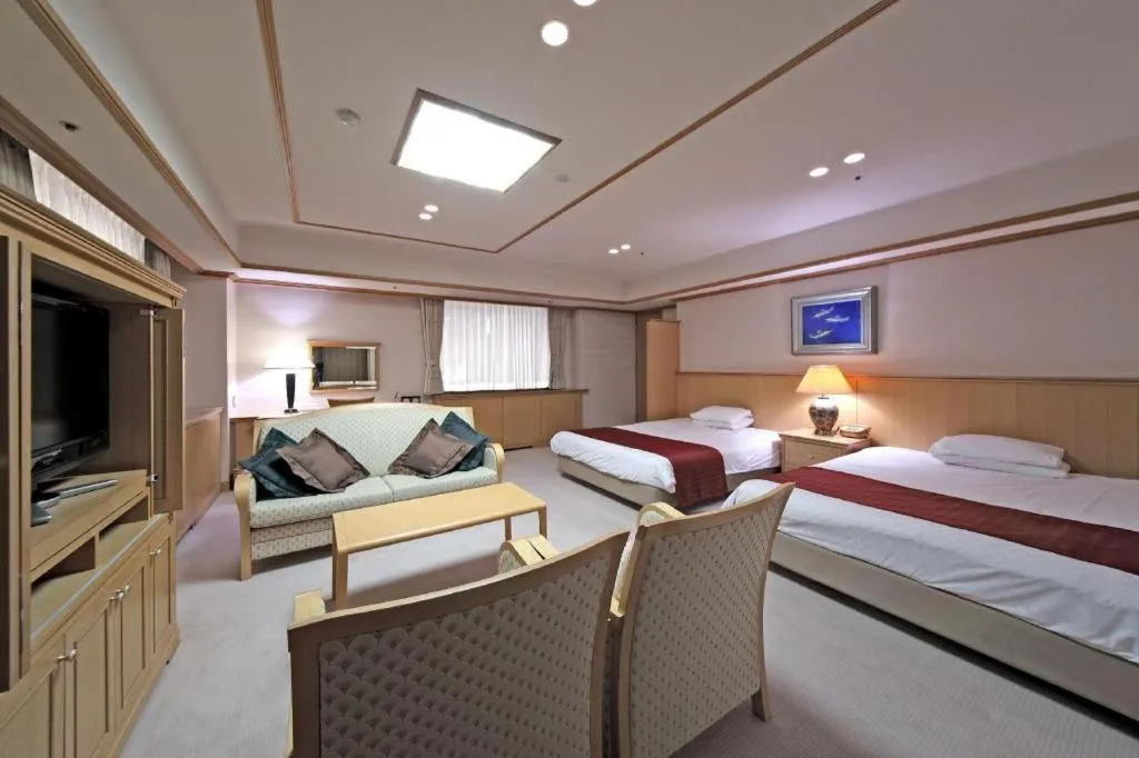 Bed in Gifu Grand Hotel