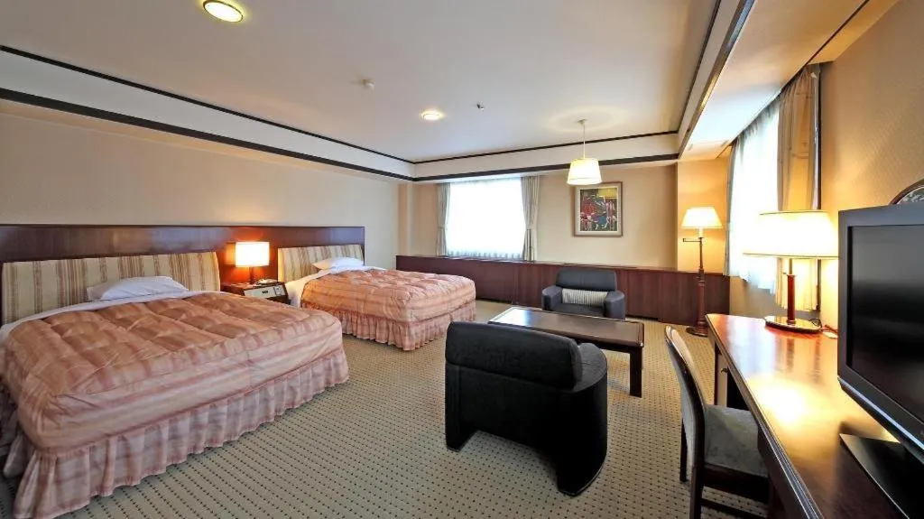 Bed in Gifu Grand Hotel