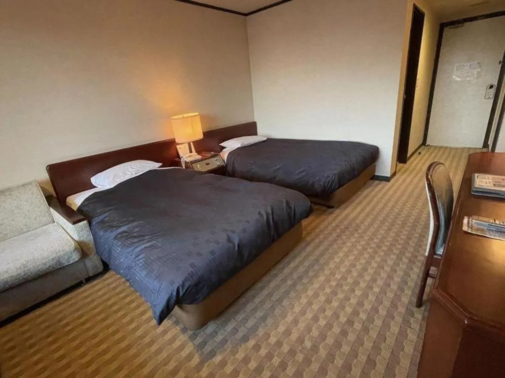 Bed in Gifu Grand Hotel