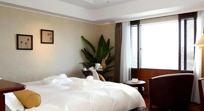 Bed in Miyazaki Kanko Hotel