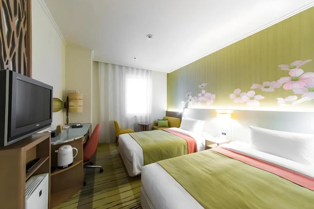 Bed in Kichijoji Dai-ichi Hotel, Tokyo