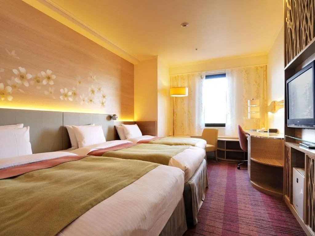 Bed in Kichijoji Dai-ichi Hotel, Tokyo