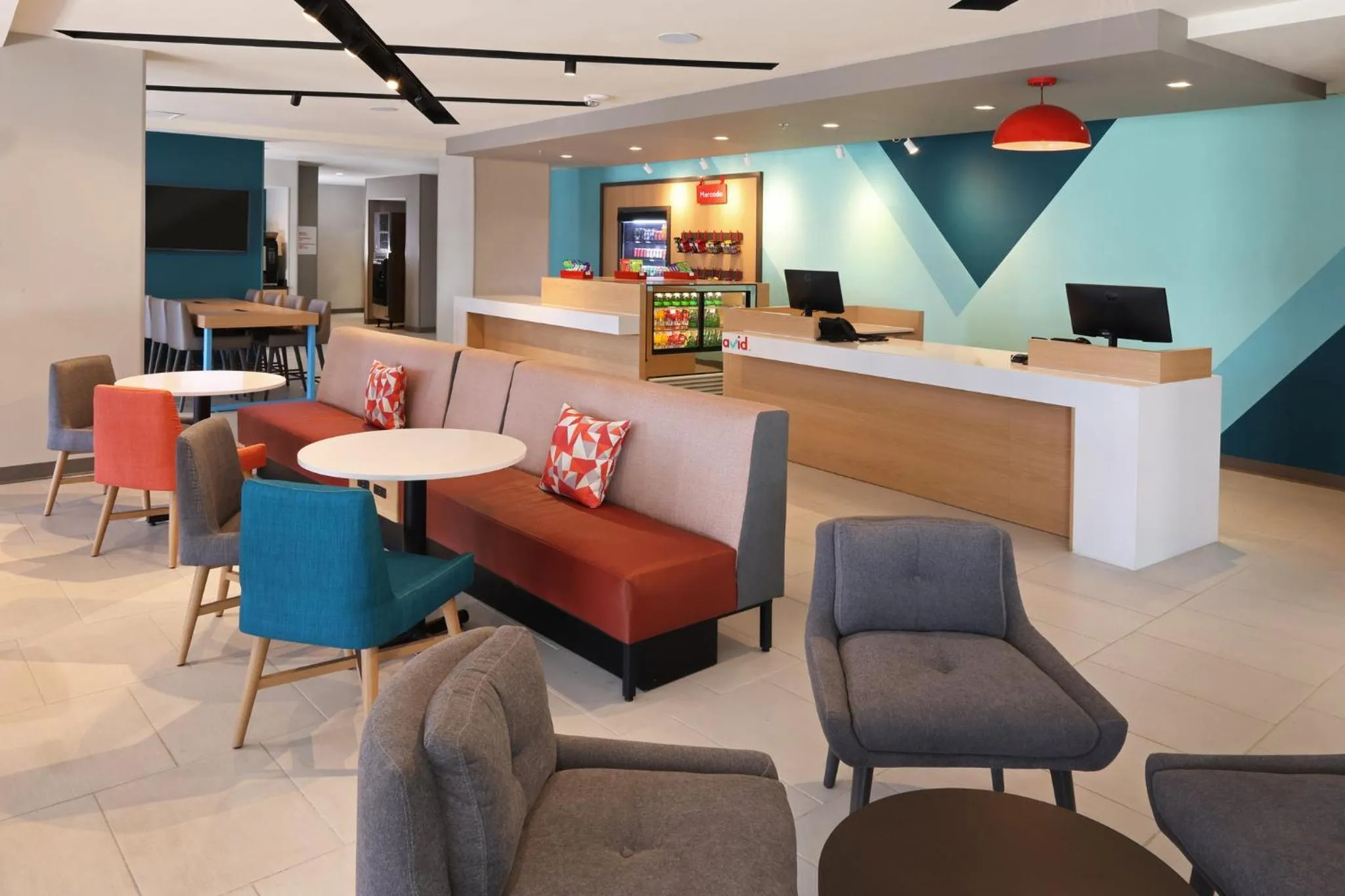 Property building in avid hotel Guadalajara Aeropuerto Norte