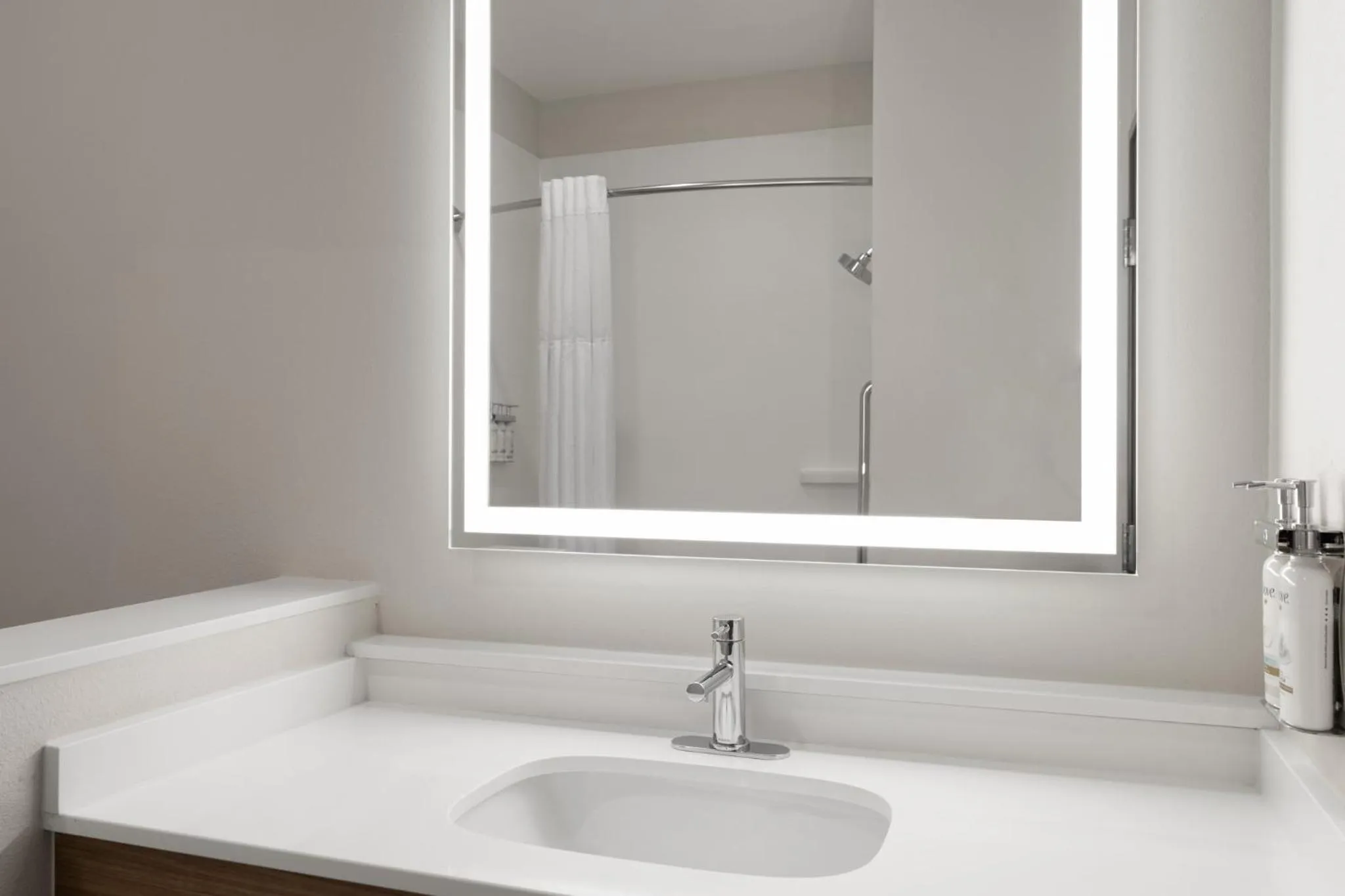 Bathroom in Holiday Inn Express & Suites Meridian I-20 by IHG