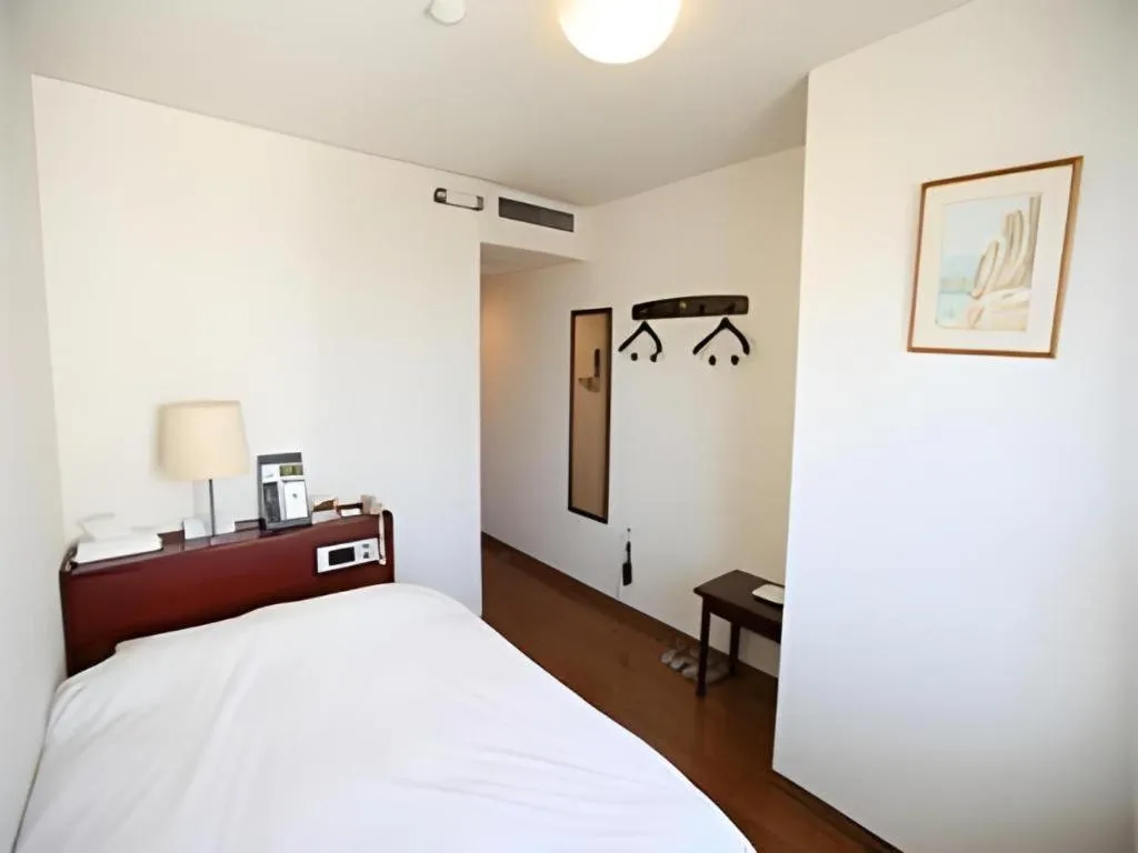 Bed in Fukuyama Terminal Hotel