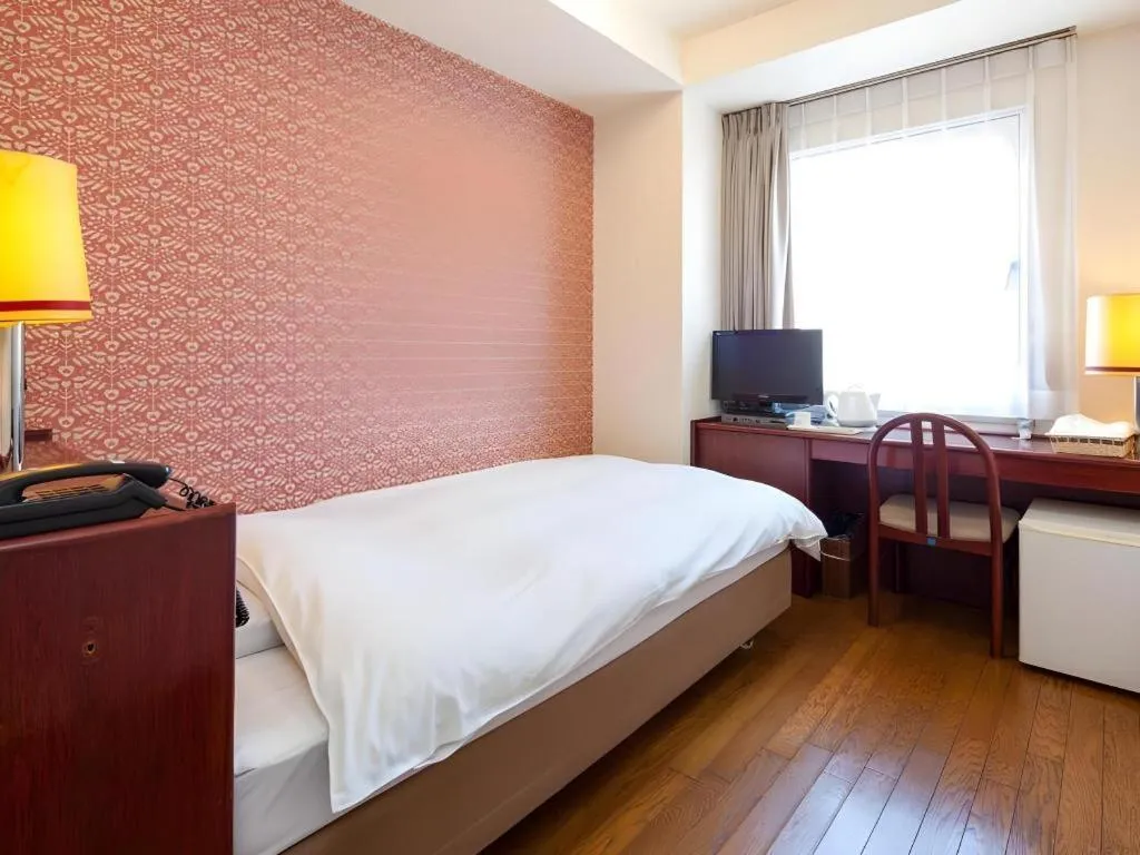 Bed in Fukuyama Terminal Hotel