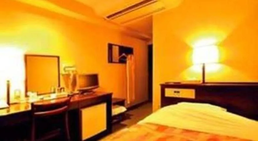 Bed in Utsunomiya Higashi Hotel