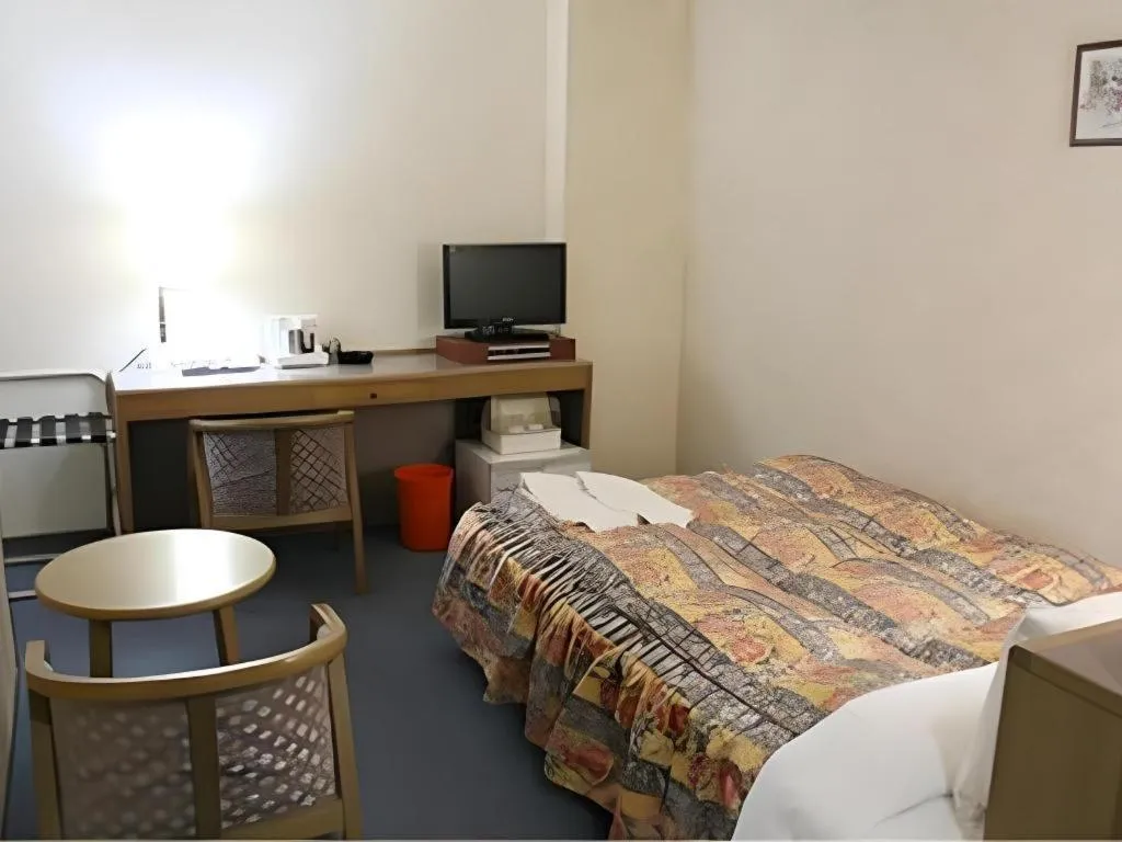 Bed in Shizuoka Daiichi Hotel