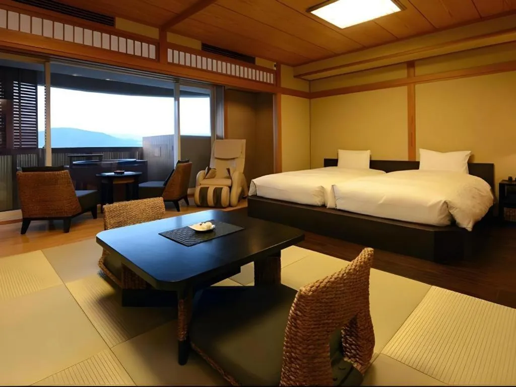 Bed in Luxury Wa Hotel Kaze No Kaori