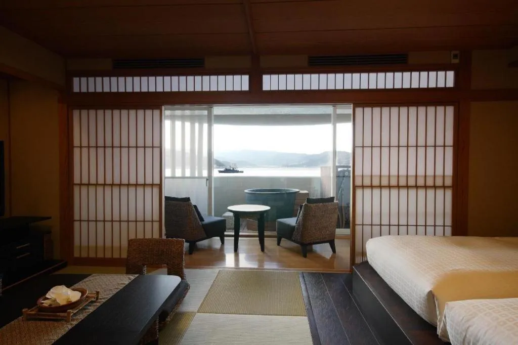 Bed in Luxury Wa Hotel Kaze No Kaori