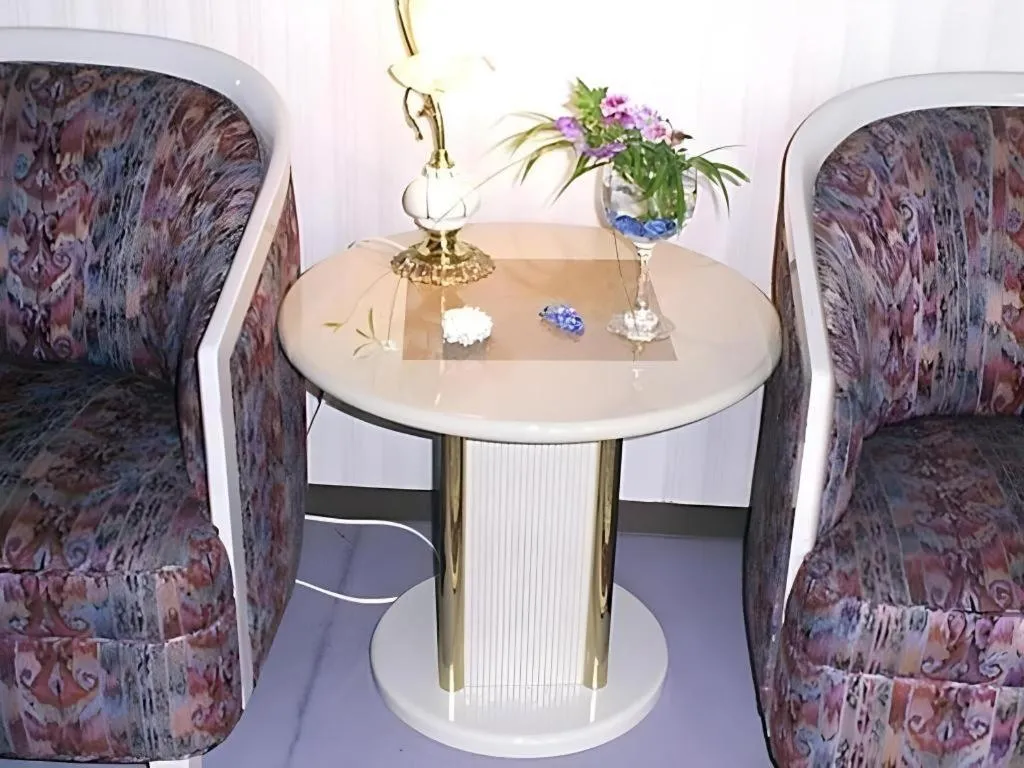 Country Inn Canadian House