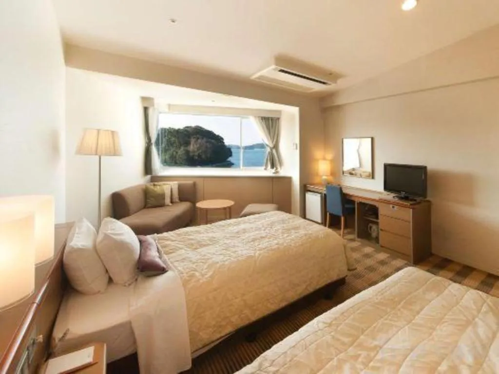 Bed in Hotel Harvest Hamanako