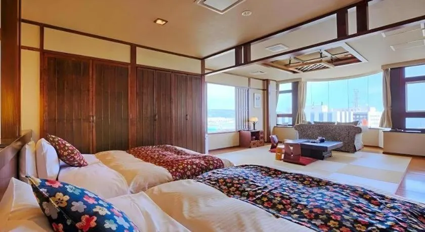 Bed in Otaru Furukawa Hotel