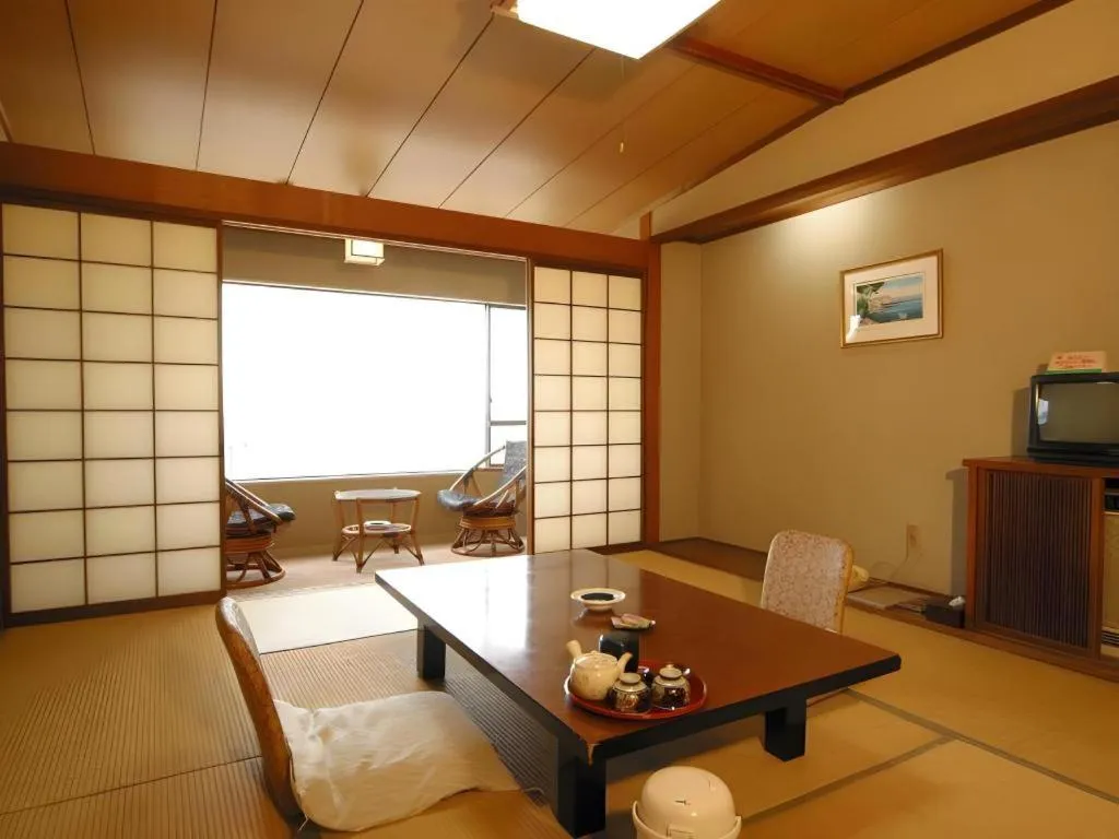 Shinojima Royal Hotel Kasuisou