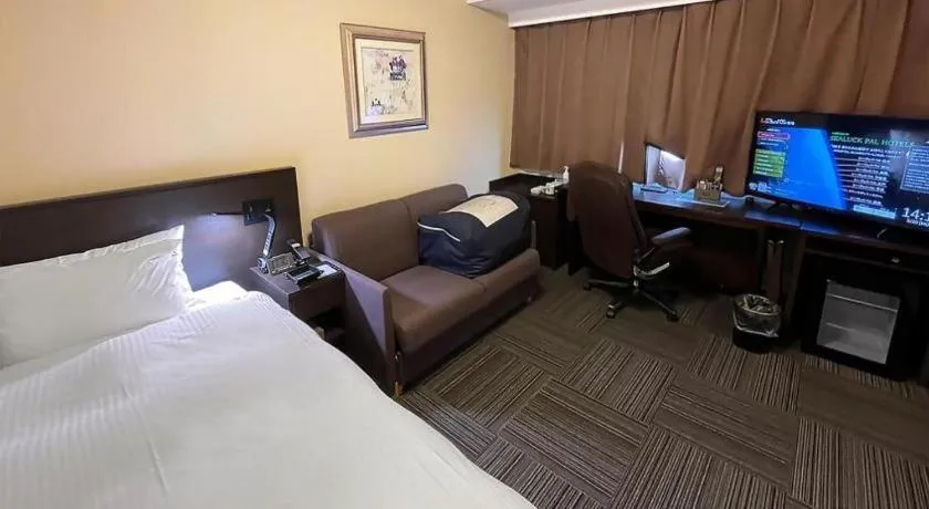 Bed in Hotel Sealuck Pal Takasaki