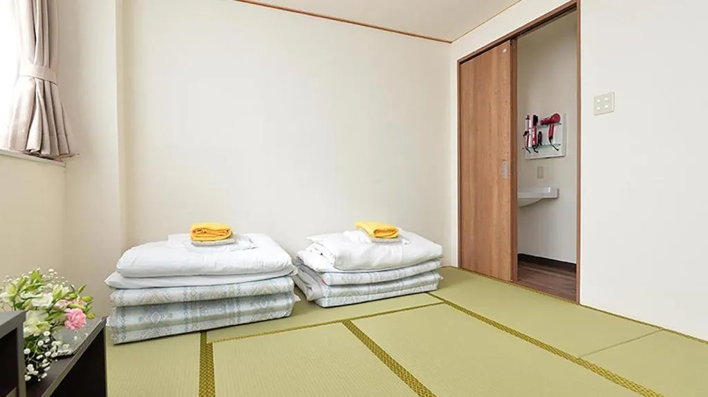 Bed in Business Hotel BL Kuwana