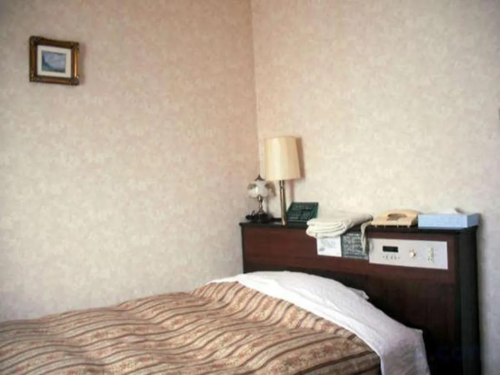 Bed in Business Green Hotel Hino