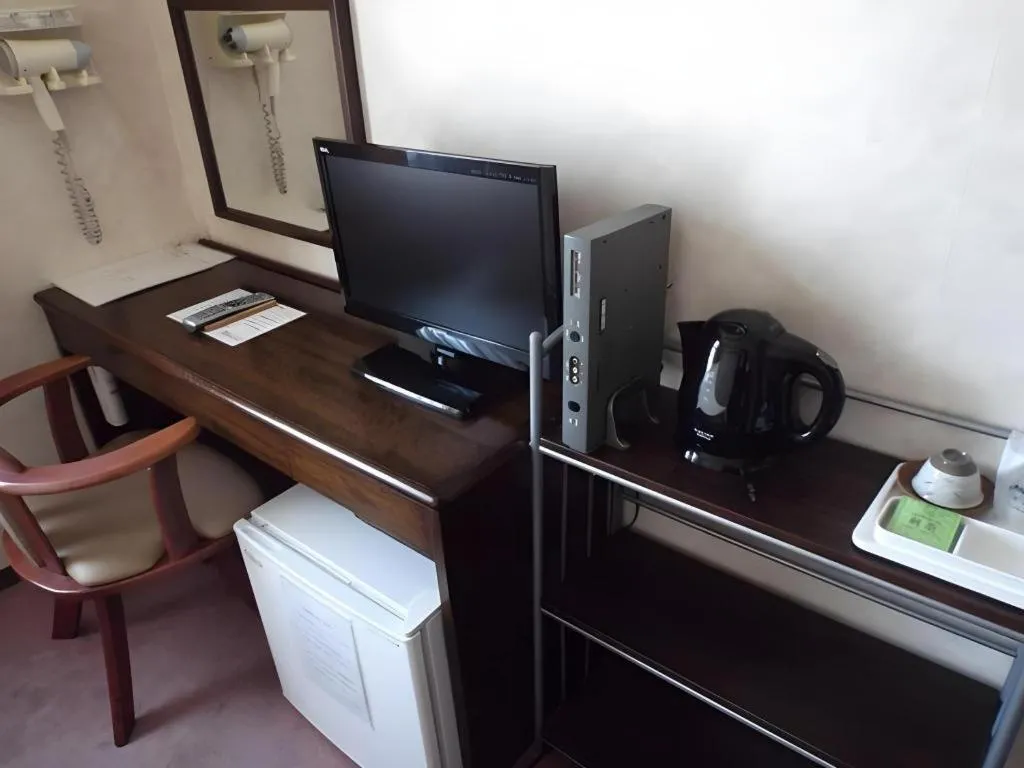 Business Green Hotel Hino