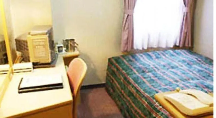 Bed in Hotel Half Time