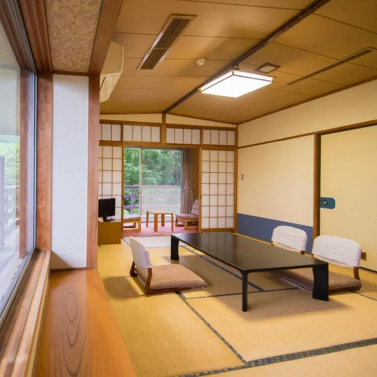 Yufuin Onsen Yufuin Nanairo no Kaze