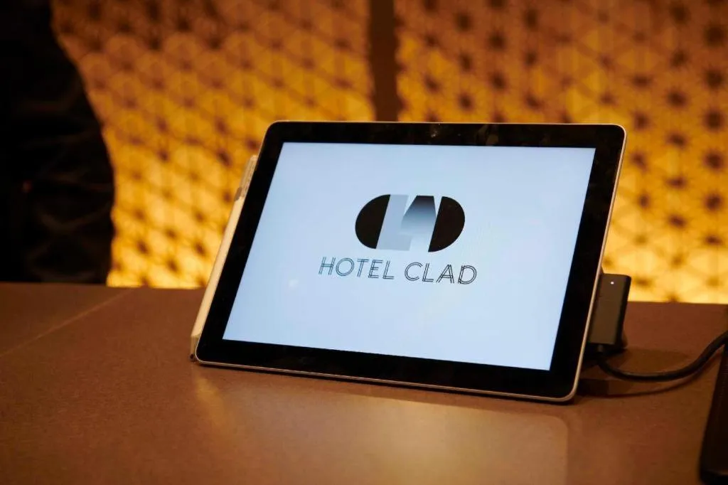 HOTEL CLAD