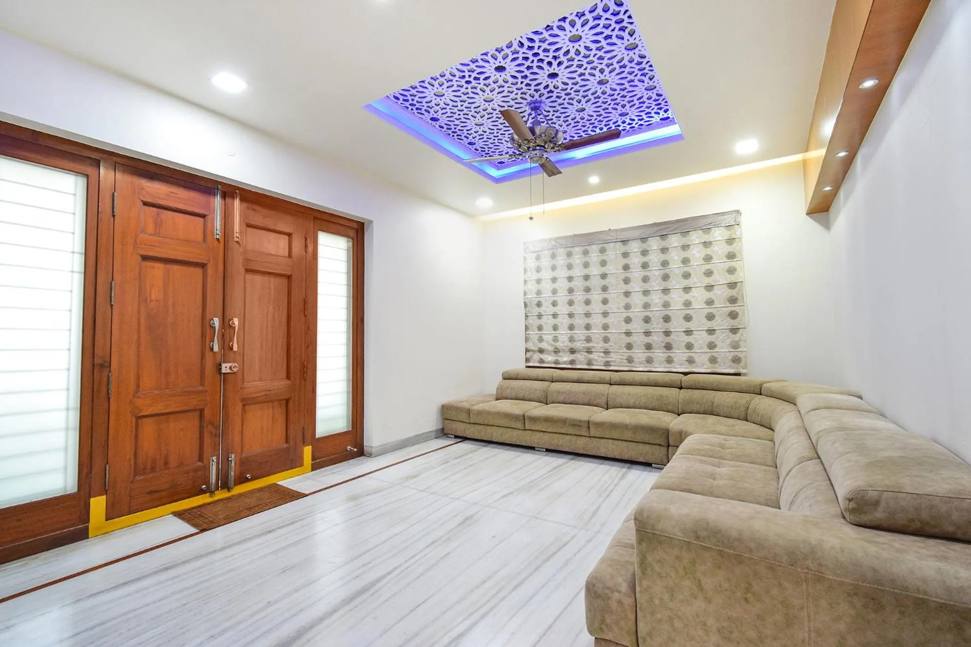 Seating area, Bed in FabHotel De Alphabet II - Nr Ameerpet Metro Station