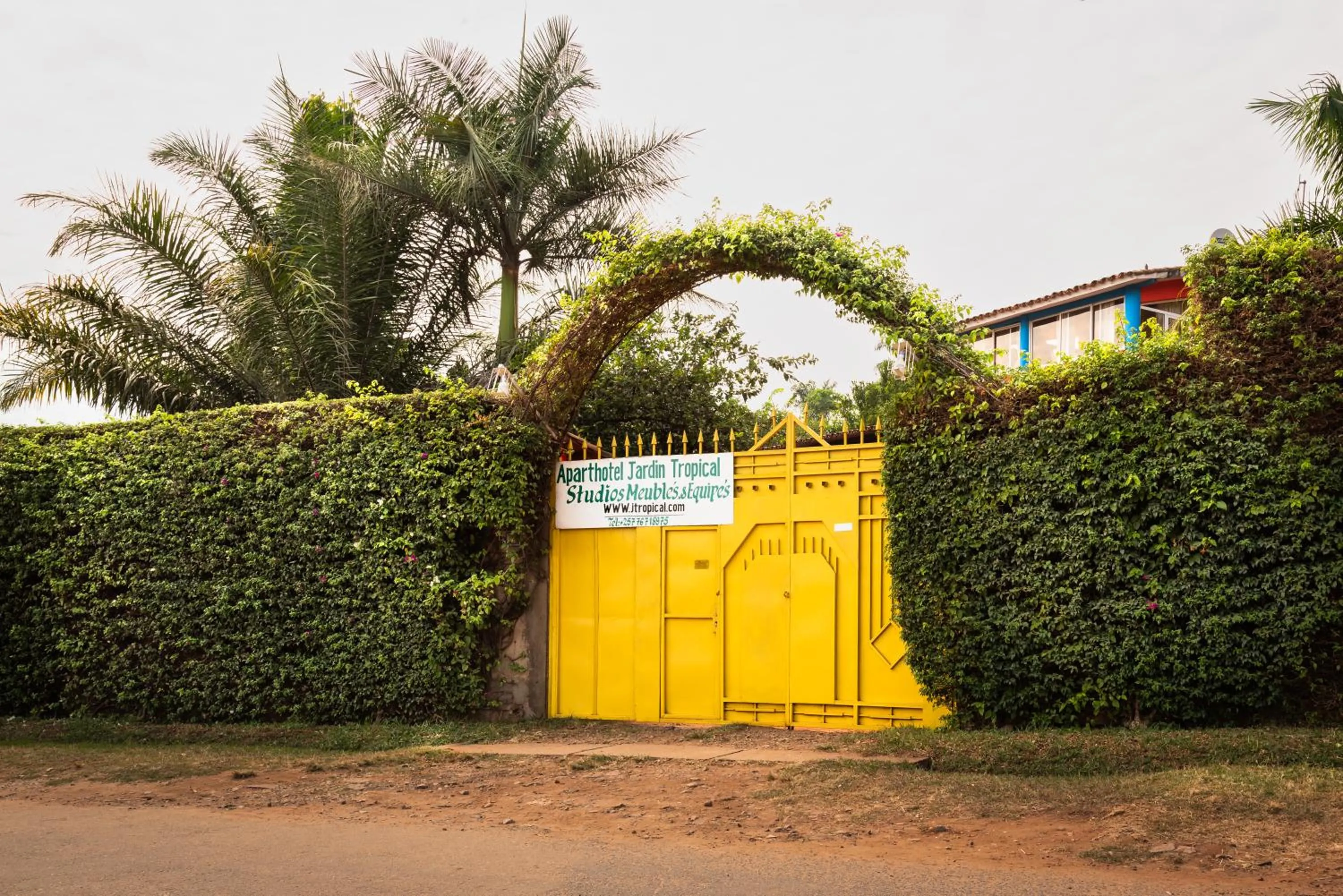 Property building in Aparthotel Jardin Tropical