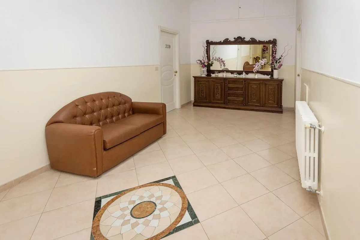 Seating area in Sisters Hotel