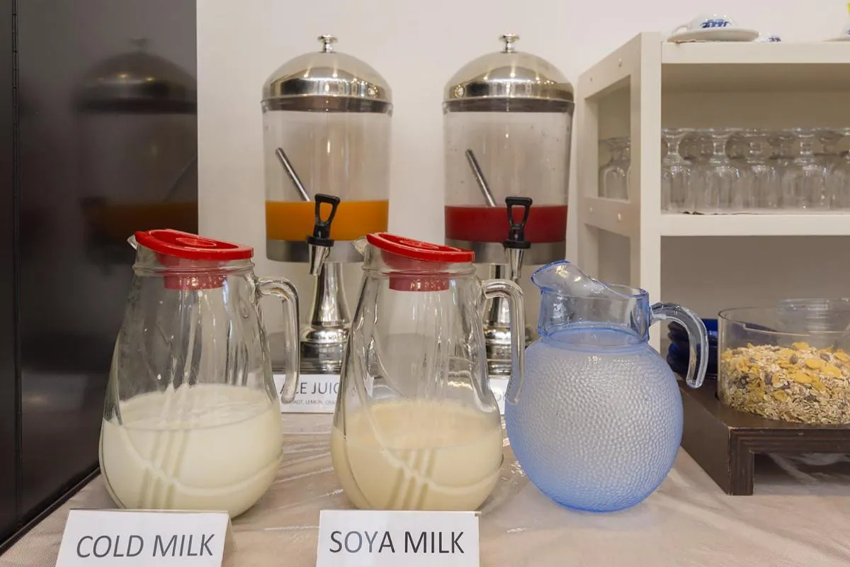 Food and drinks in Sisters Hotel