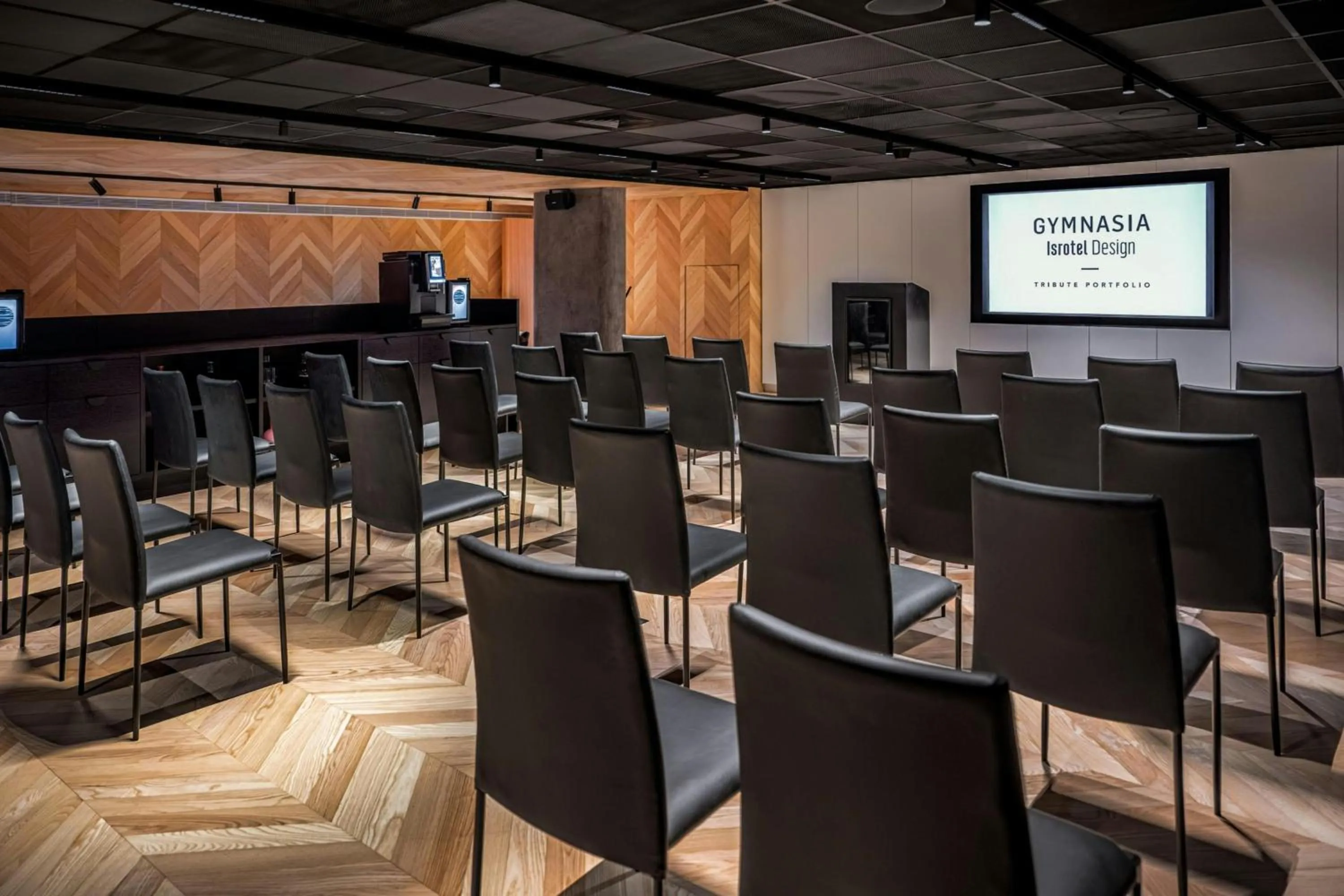 Meeting/conference room in Gymnasia Isrotel, a Tribute Portfolio Hotel