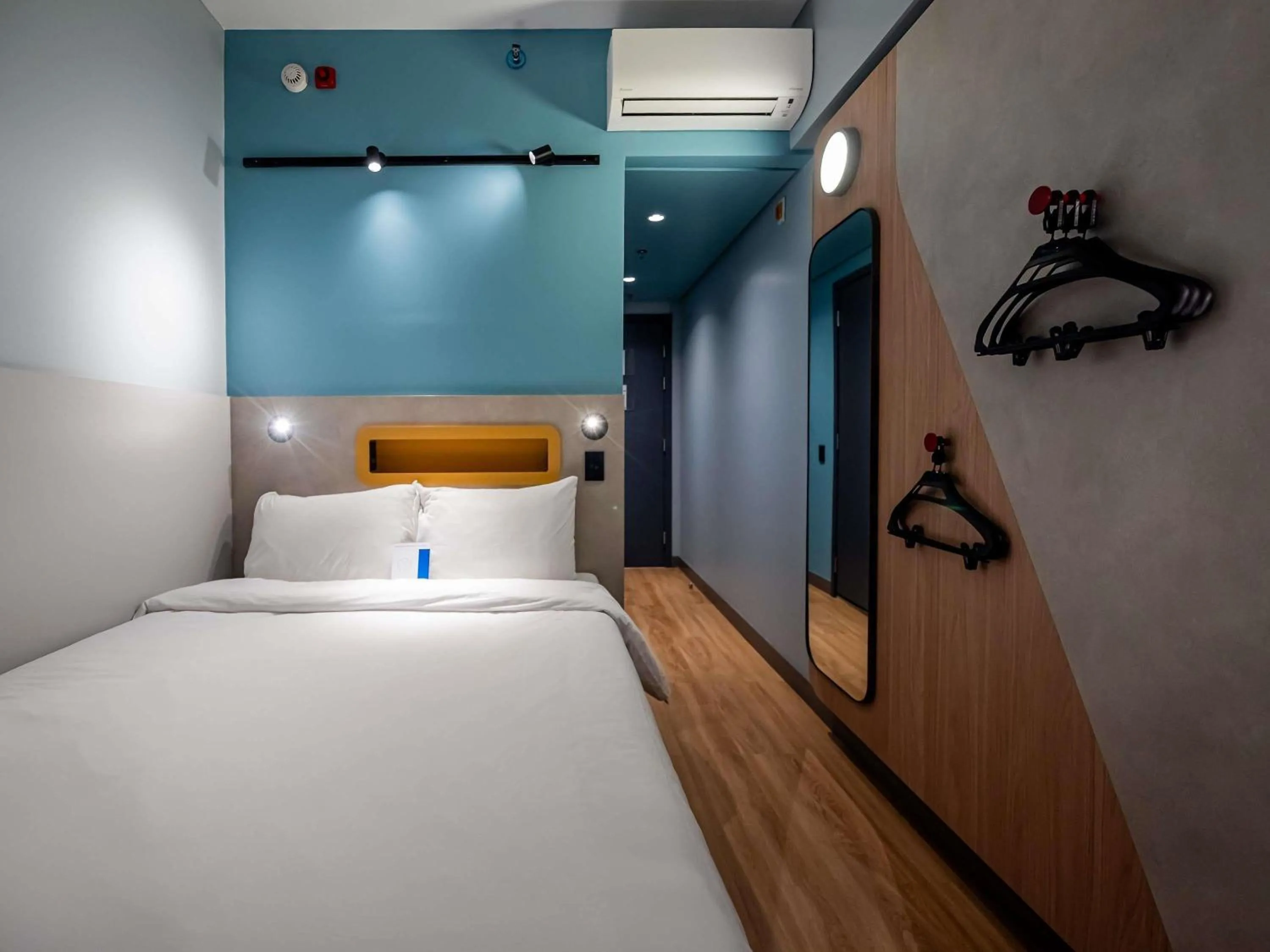 Bedroom, Bed in Ibis Budget Guarulhos Aeroporto