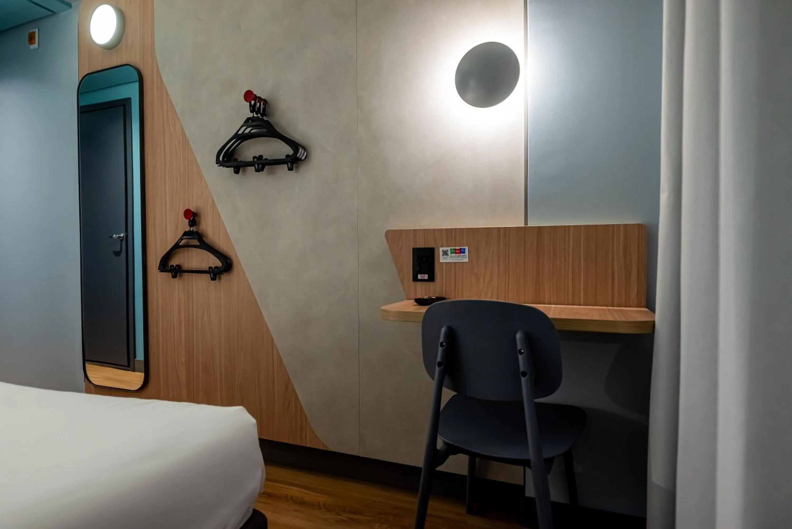 Bedroom, Bed in Ibis Budget Guarulhos Aeroporto