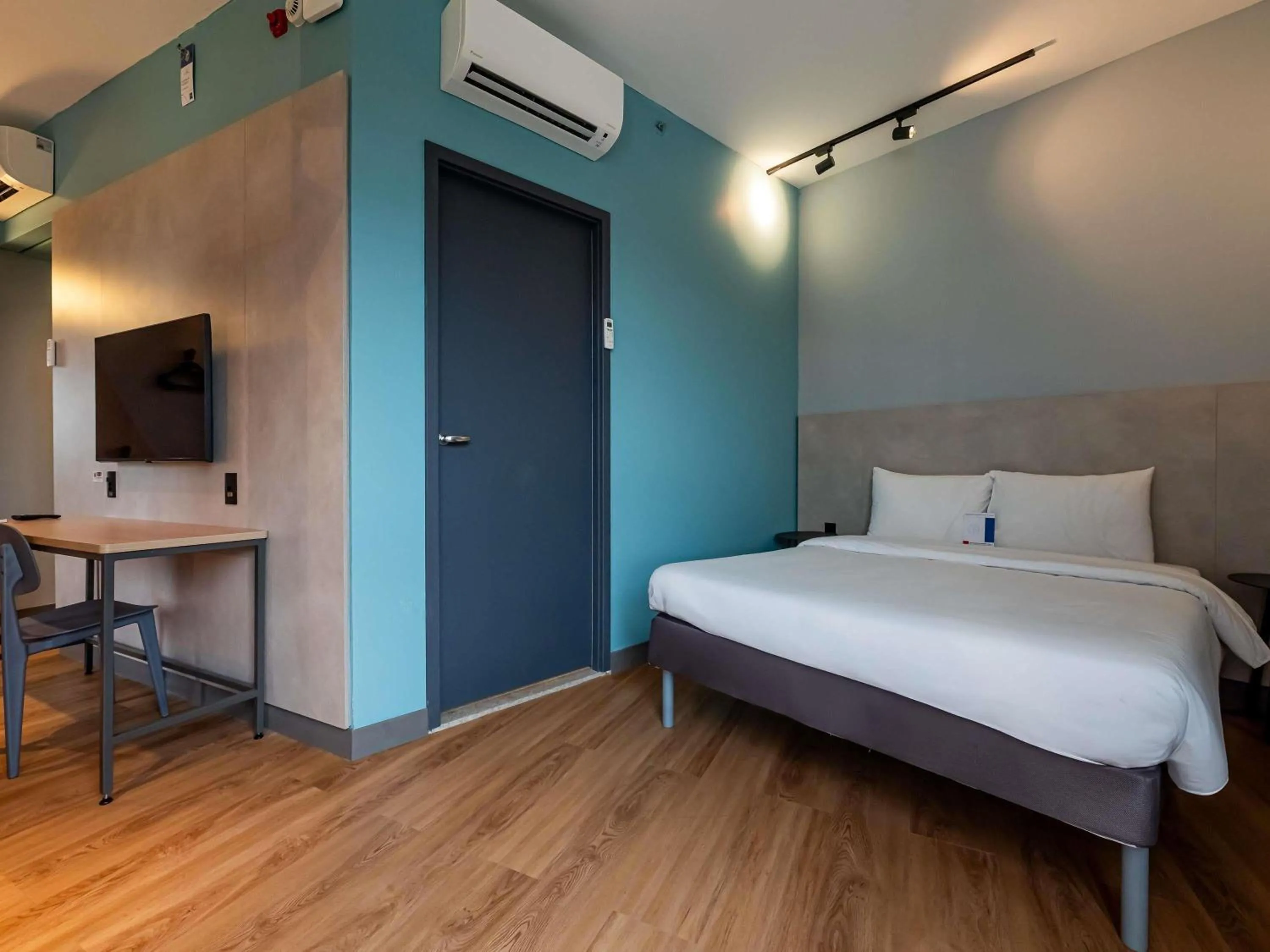 Bedroom, Bed in Ibis Budget Guarulhos Aeroporto