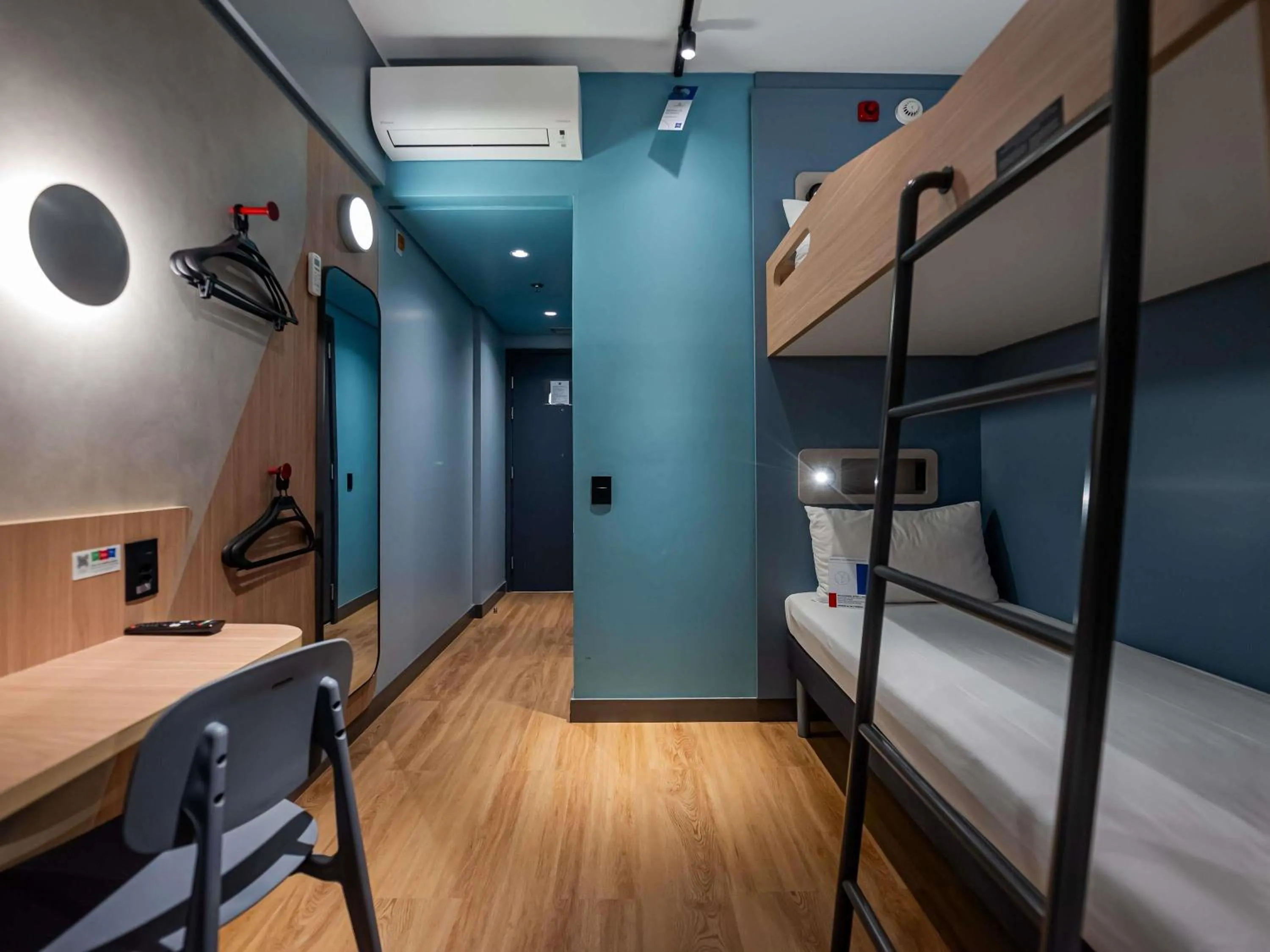 Bedroom, Bed in Ibis Budget Guarulhos Aeroporto