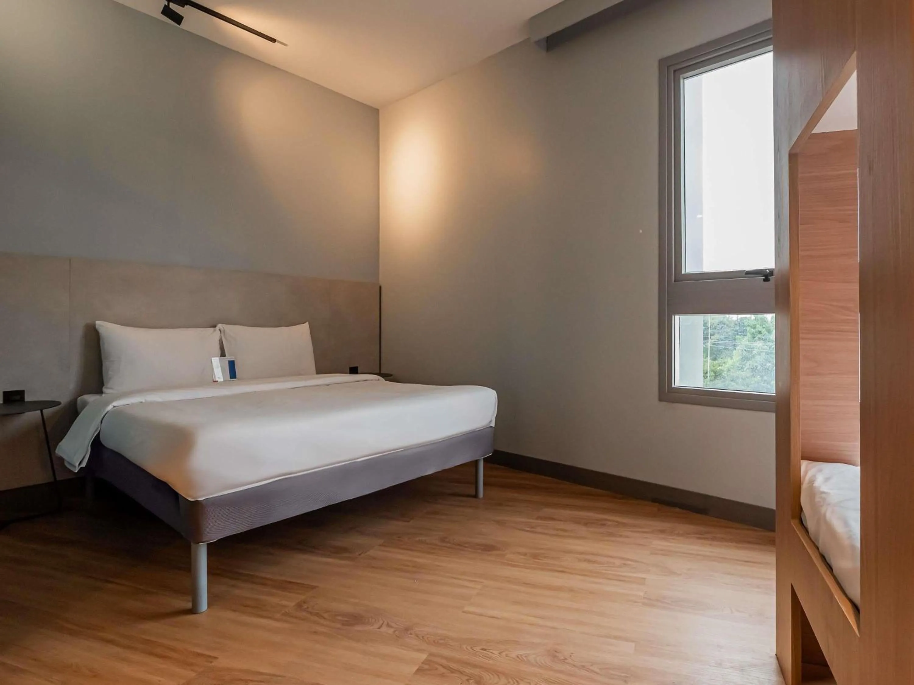 Bedroom, Bed in Ibis Budget Guarulhos Aeroporto