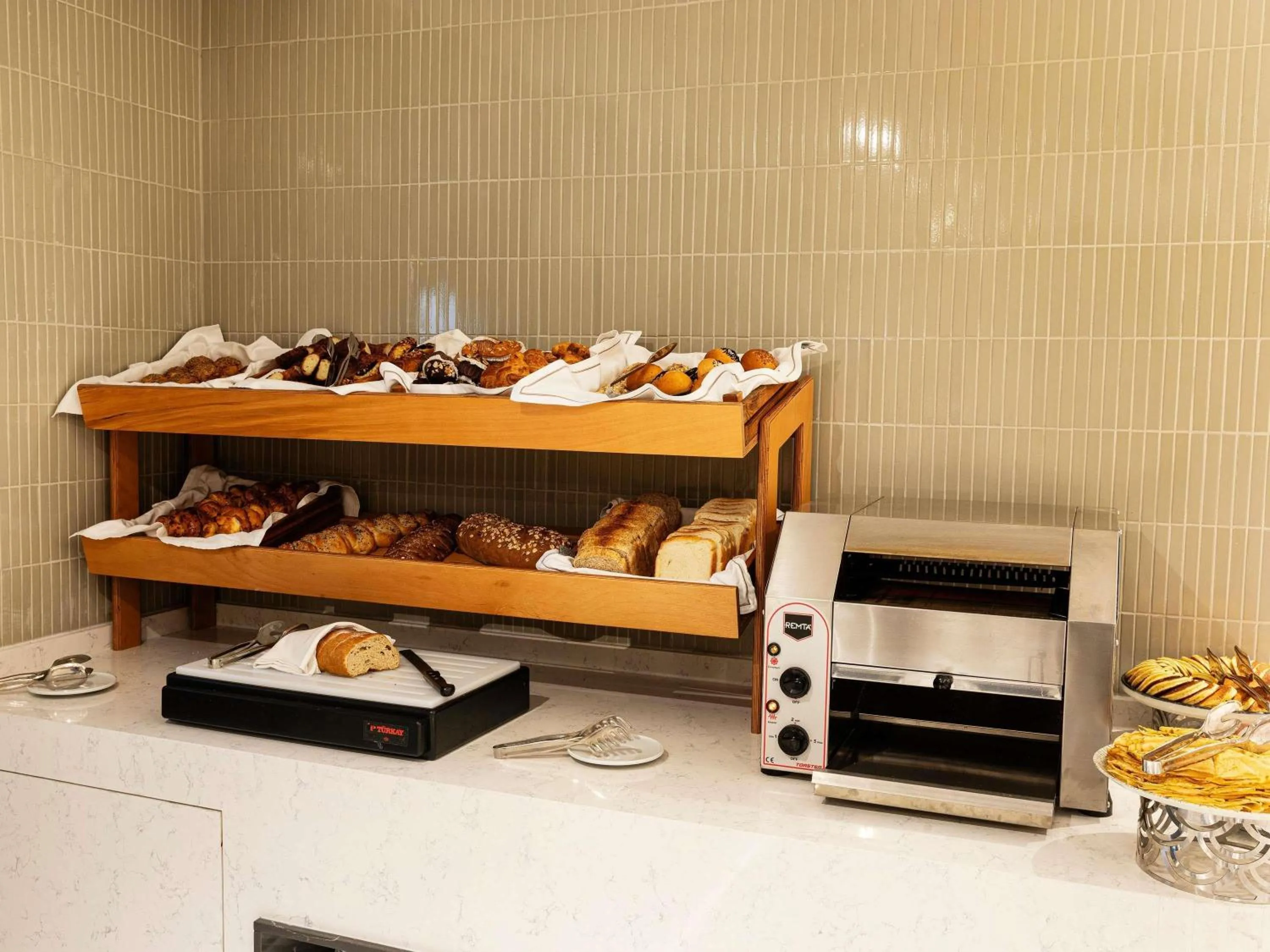 Restaurant/places to eat in Levni Istanbul Hotel Handwritten Collection by ACCOR