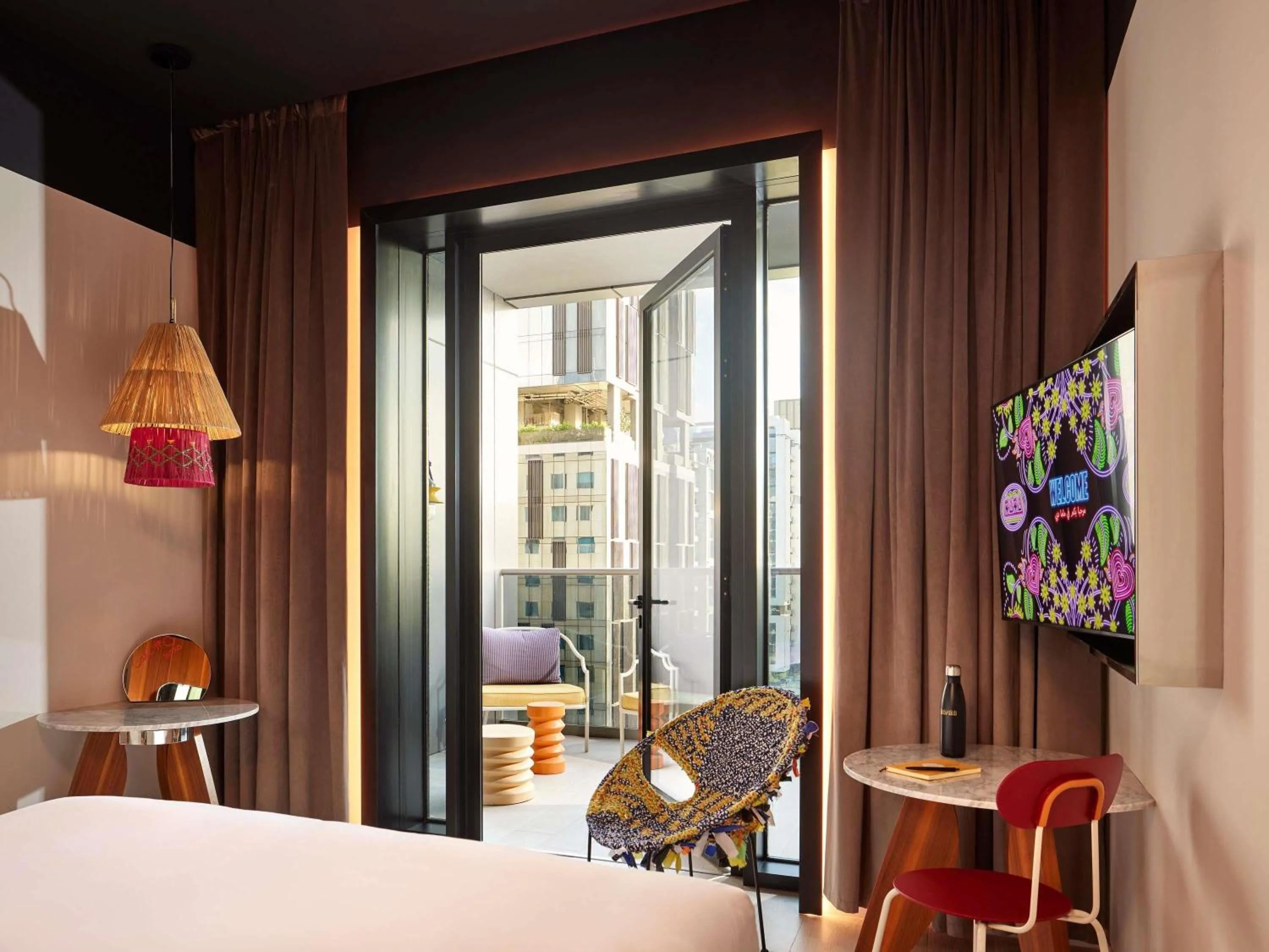 Bedroom, Bed in Mama Shelter Dubai