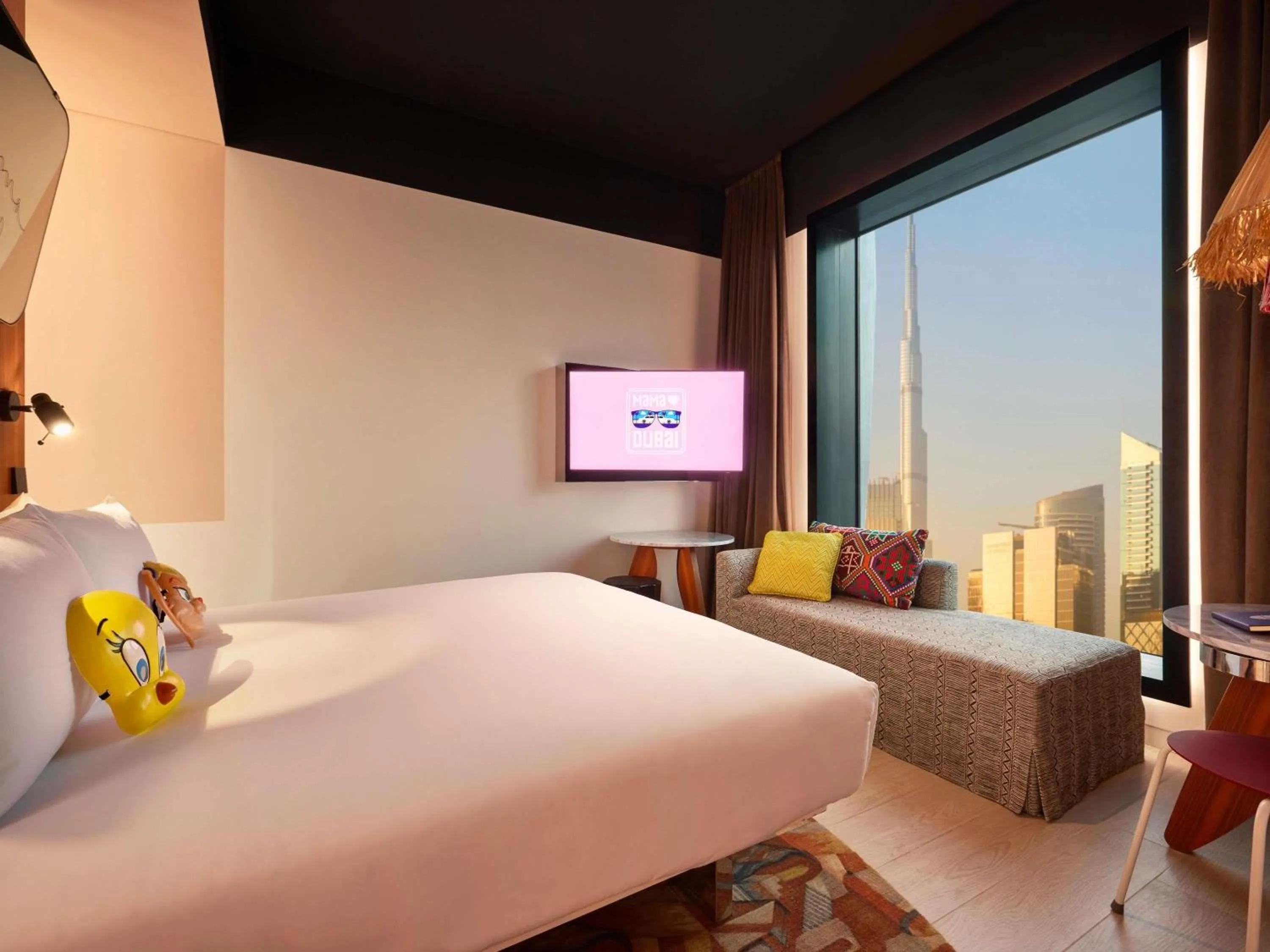 Bedroom, Bed in Mama Shelter Dubai