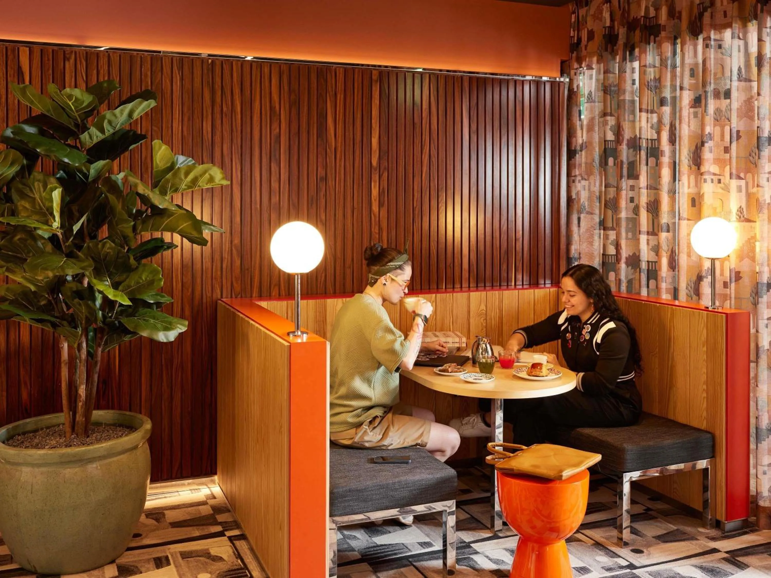 Meeting/conference room in Mama Shelter Dubai