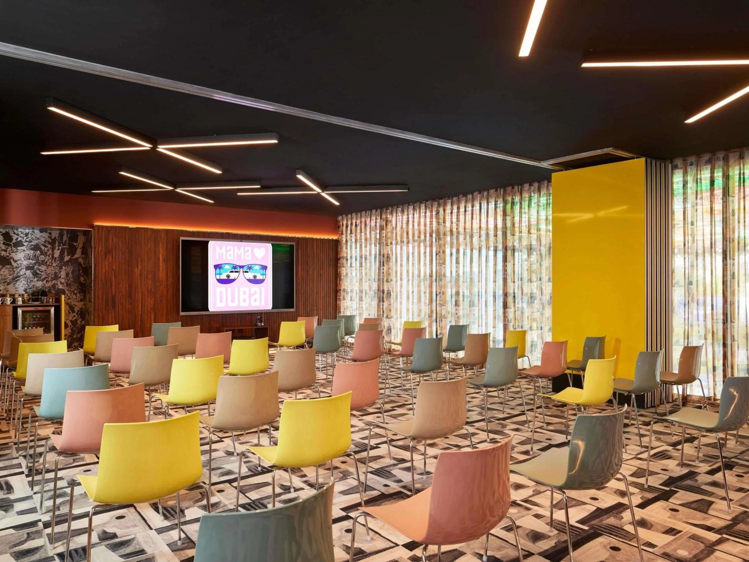 Meeting/conference room in Mama Shelter Dubai