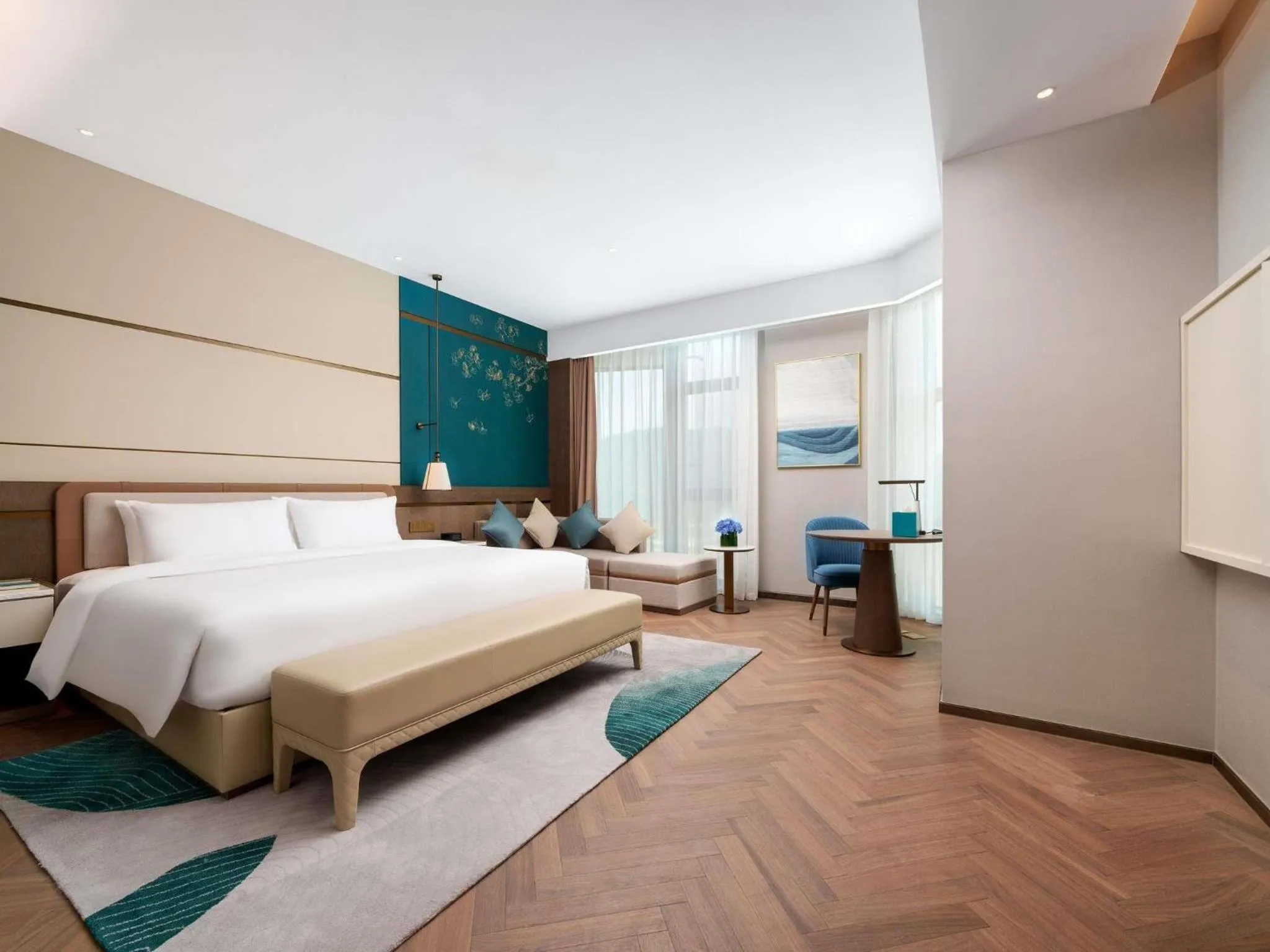 Bedroom in Grand Mercure Hangzhou Qingshan Lake