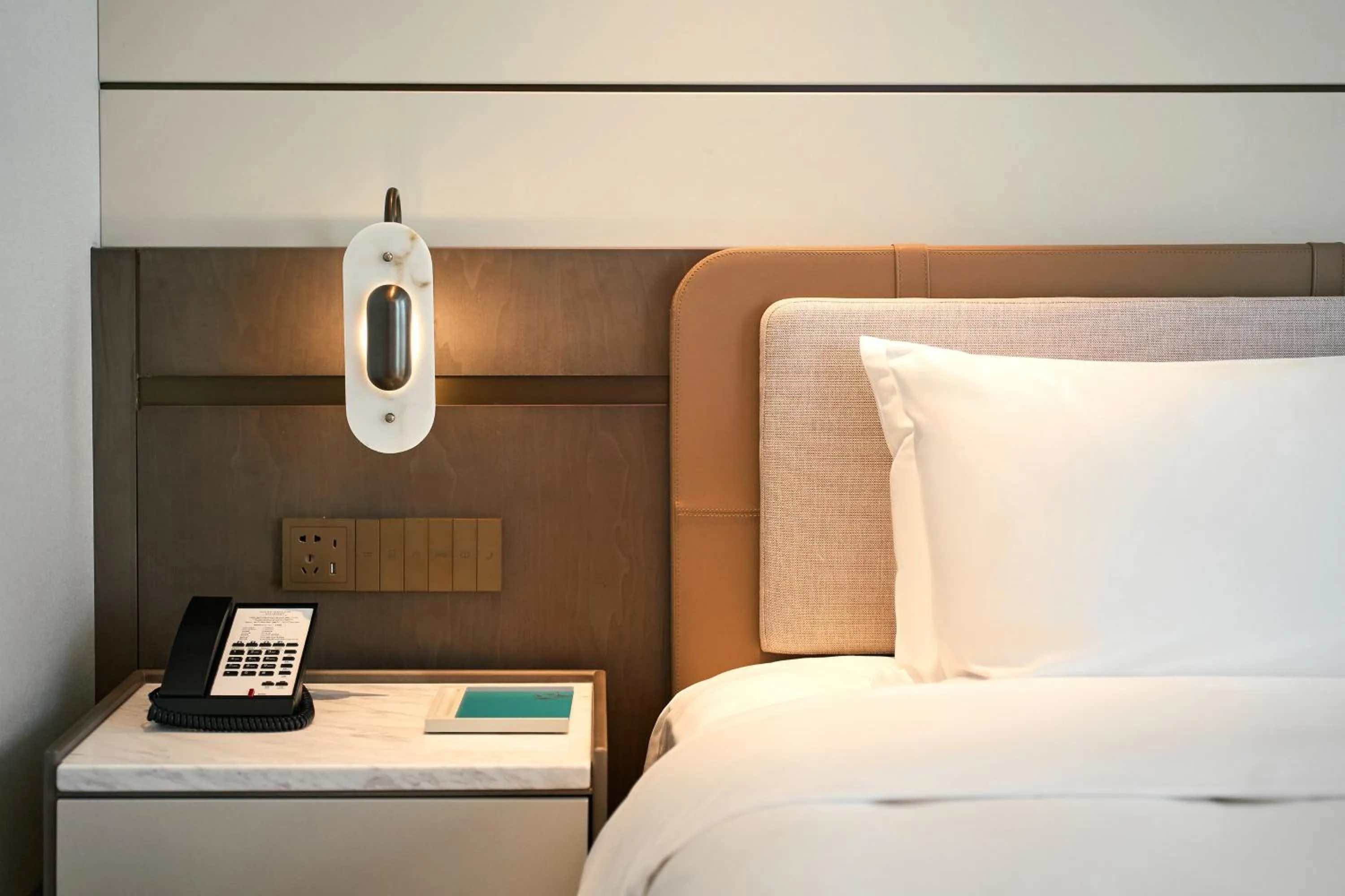 Bedroom in Grand Mercure Hangzhou Qingshan Lake