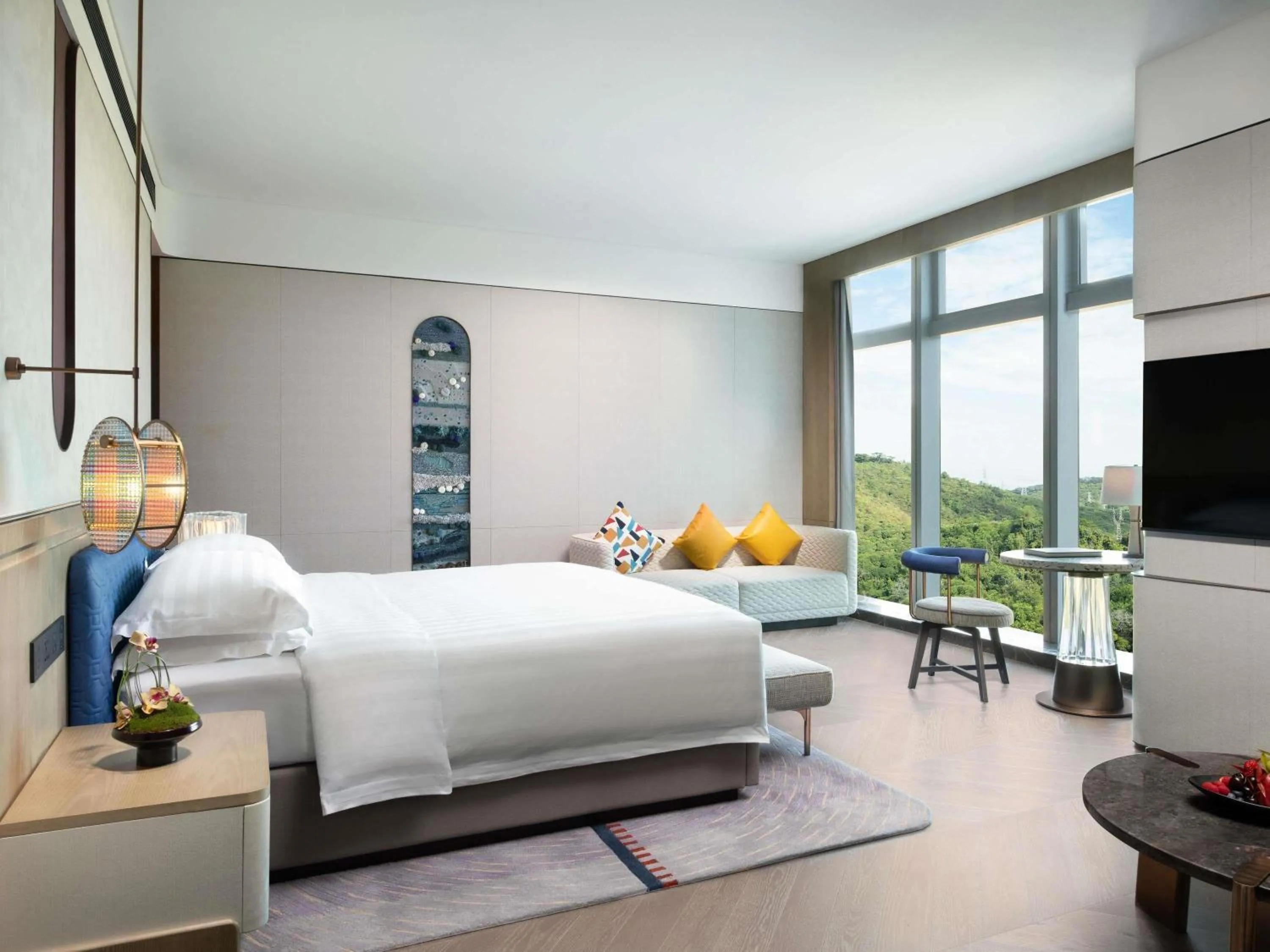 Bedroom, Bed in Fashion Town Hotel Shenzhen MGallery Collection