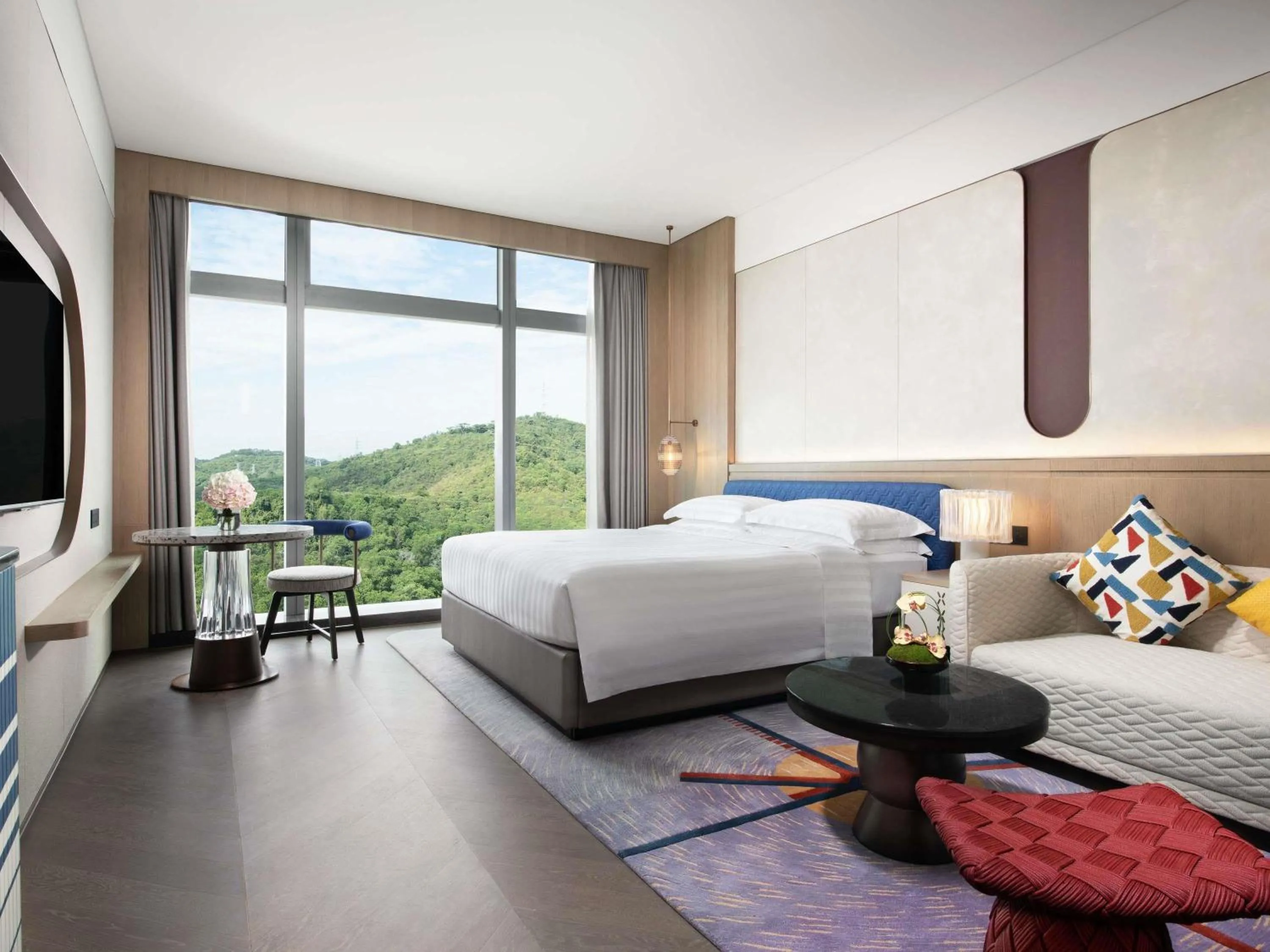 Bedroom, Bed in Fashion Town Hotel Shenzhen MGallery Collection