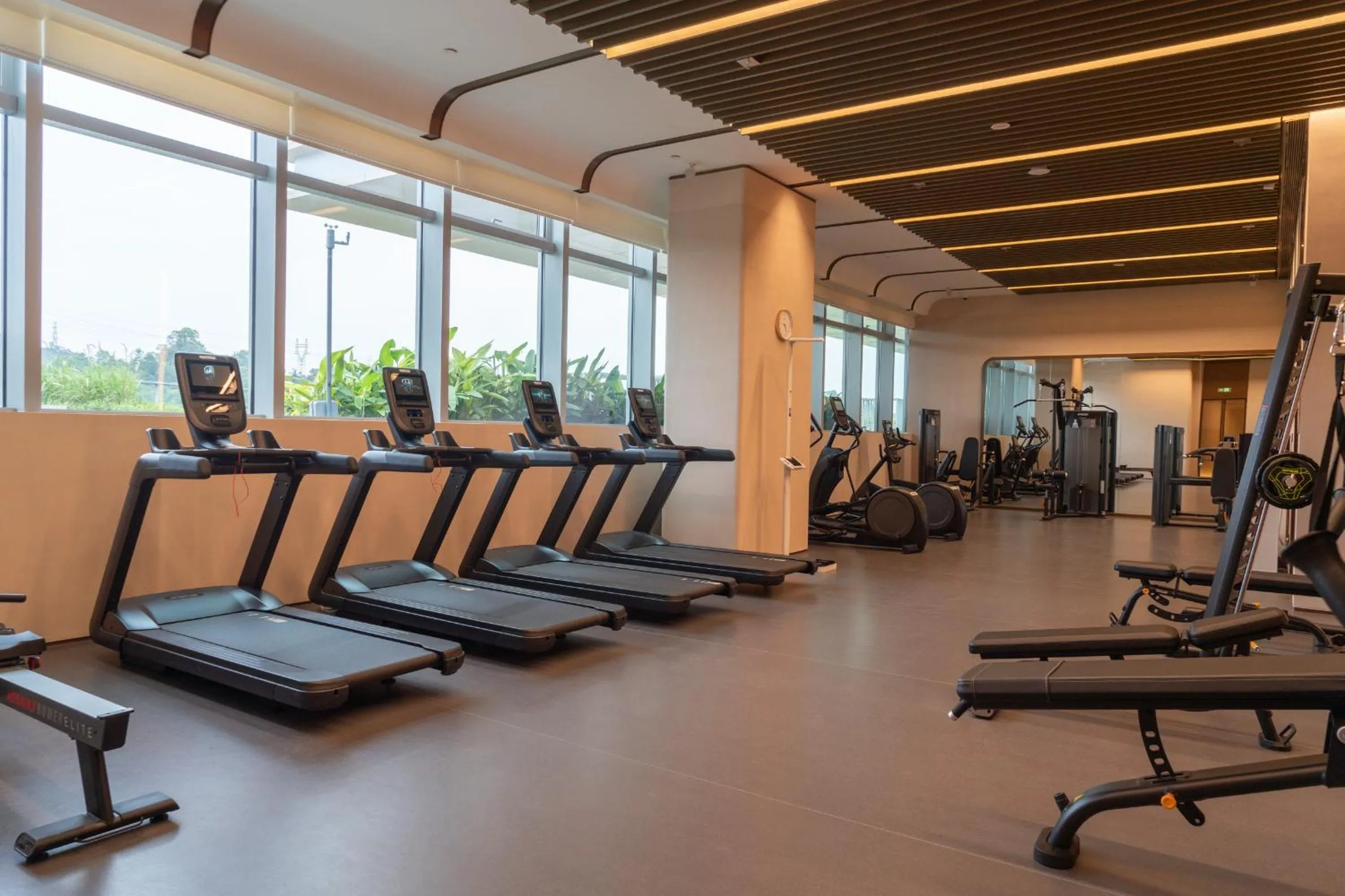 Fitness centre/facilities in Fashion Town Hotel Shenzhen MGallery Collection