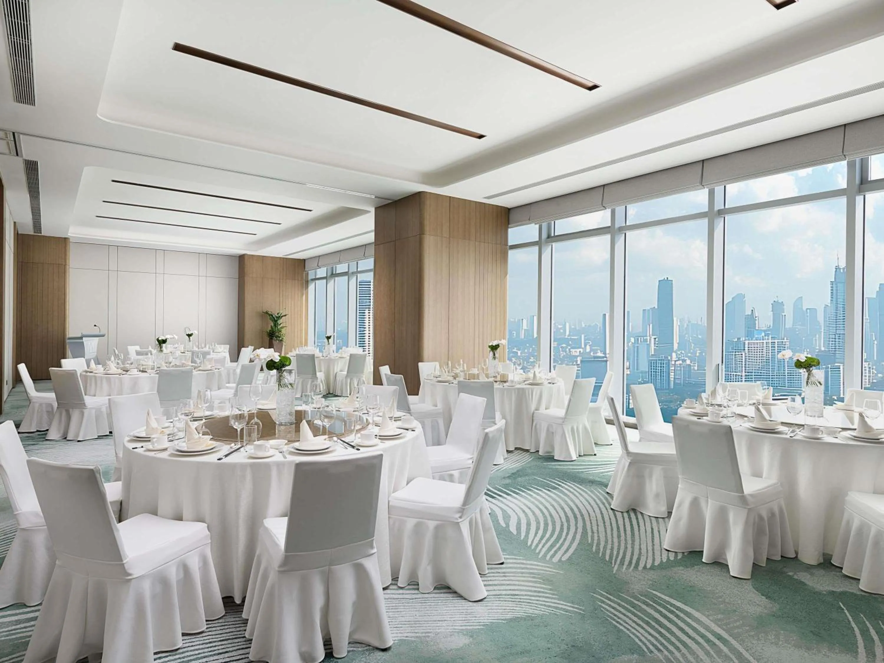 Meeting/conference room in Fashion Town Hotel Shenzhen MGallery Collection